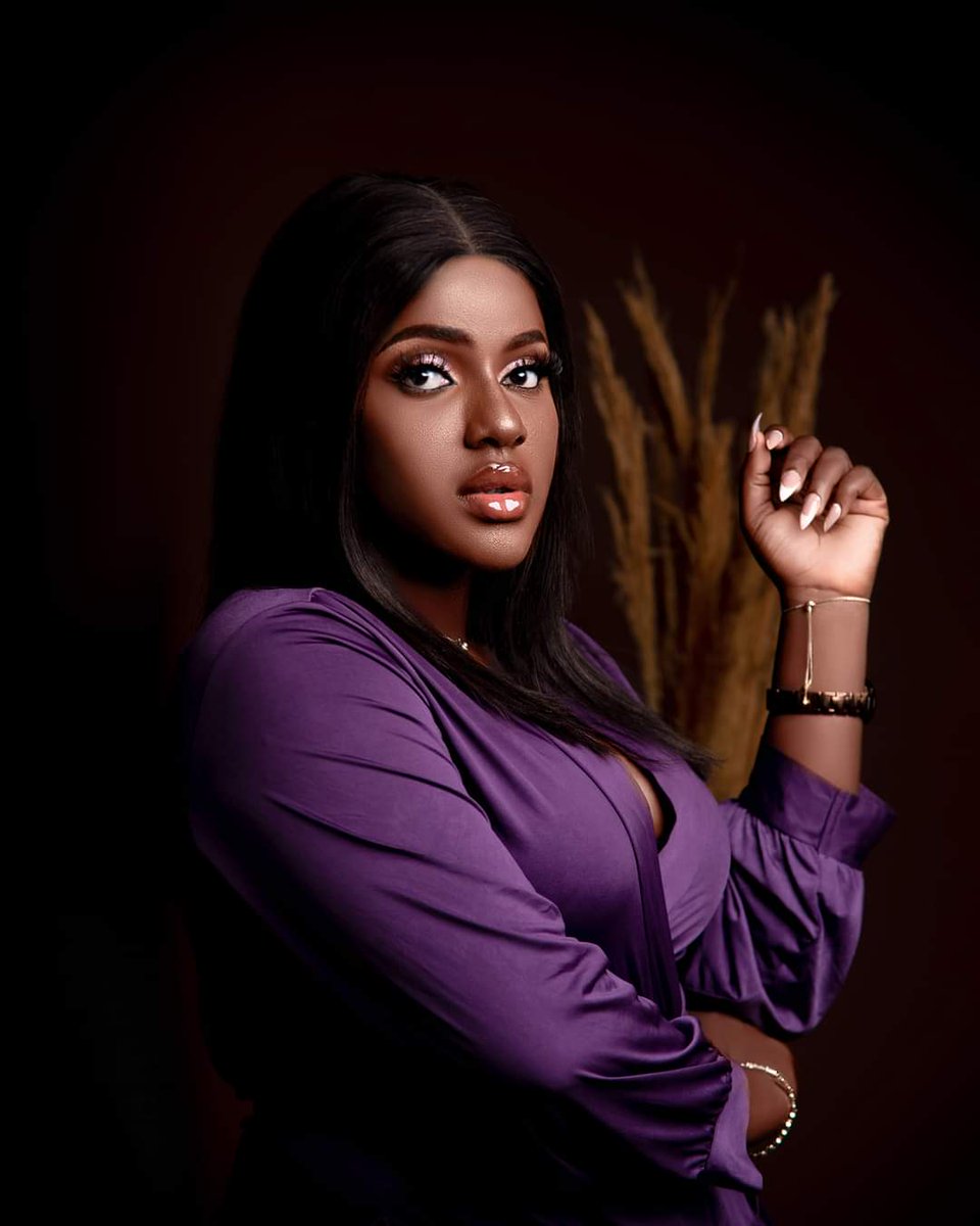 IYMTV's tweet photo. SOME BEAUTIFUL IKWERRE FEMALE NAMES

Oroma
Aleruchi
Chituru
Erunchi
Chiringo
Oronne
Orokonwo
Olayile
Chikeru
Ichechi
Sobulachi
Hachikaru
Sarima
Nwoburuoma
Homachi
Omaruma
Ekwubialam
Chizi
Nnenda
Chikanma
Hakem
Nnenda
Chiyonu
Chile
Akelachi
Hachikenum
Ichela
Nwoburuoke
Ekunda https://t.co/z30eC2cDiw