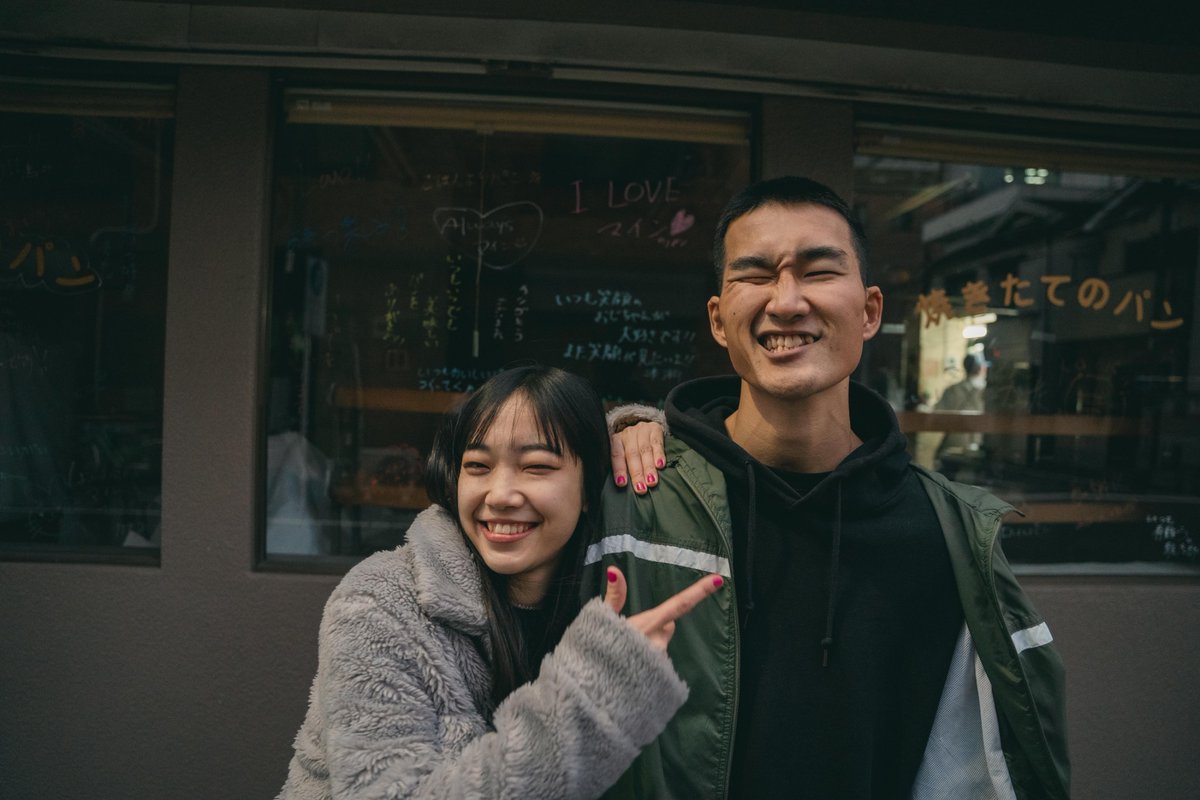 teafriend2021's tweet photo. 𓂃✍
#鈴木武

内藤良樹役・鈴木武の存在感は突出していた。その風貌から無骨な男のように思えるが、実は感情豊かにシーンを彩る俳優だと私は思っています。父親への不器用な愛情、社会への失望、彼が見せた表現のどれもが忘れ難い。今後の活躍も楽しみ。また仕事したいと願う、稀有な個性です🍵監督談 https://t.co/YyE82SDLCd