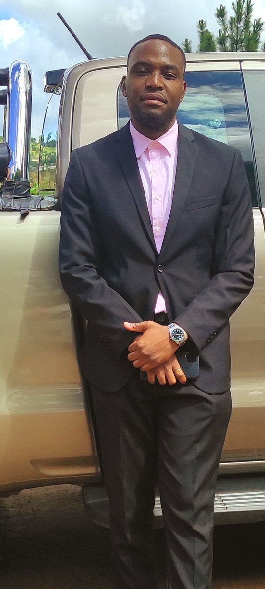 zicky317's tweet photo. Really  spent the entire month of March just being handsome and sexy.

Wedding? Handsome and sexy 
Chiwaya? Handsome and sexy 
At work? Handsome and sexy https://t.co/4v3CI1TM0j
