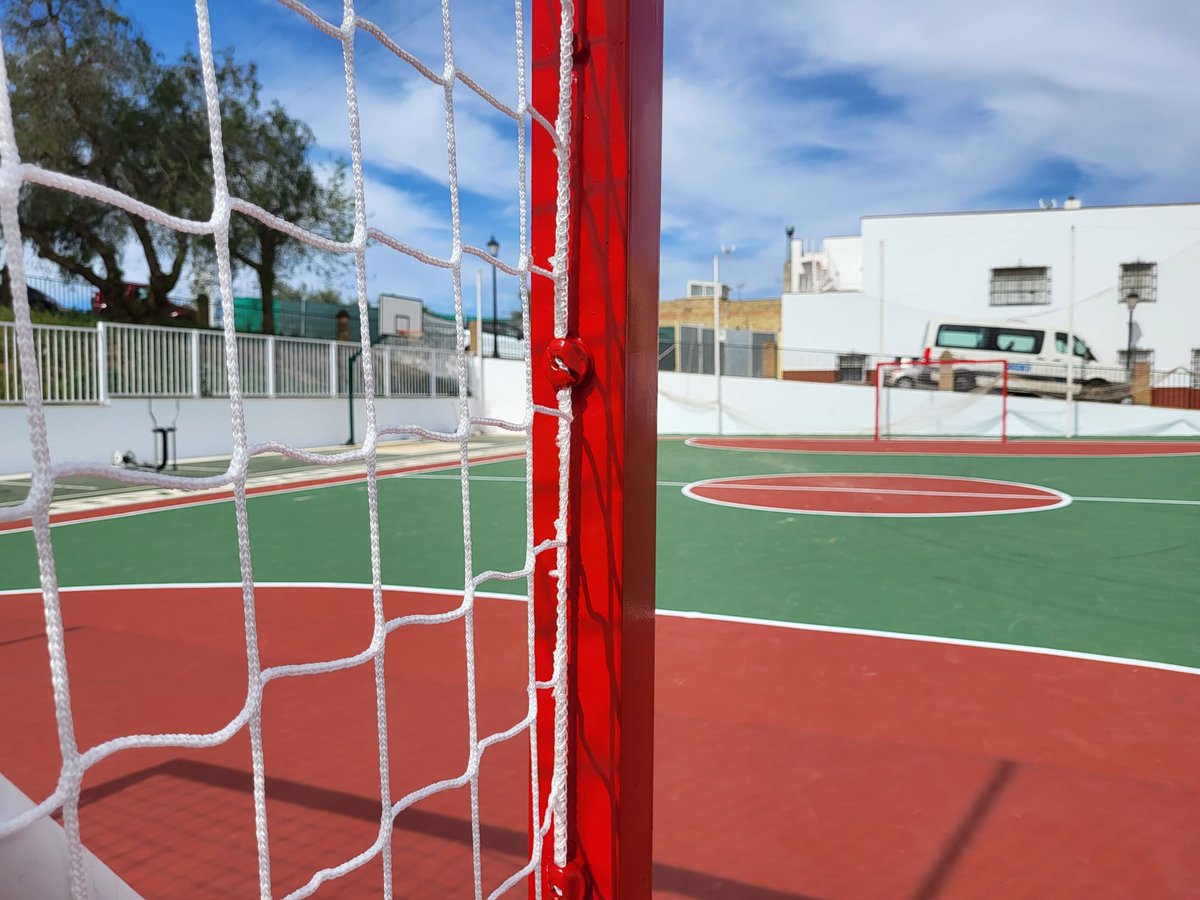 GabiSantosBoni's tweet photo. Ahora, está en nuestra mano cuidar este espacio para que pueda ser disfrutado por todos los vecinos y las vecinas del municipio por mucho tiempo. En cuanto a la fuente, se instalará próximamente en las instalaciones.
#TransformandoElViso💙 https://t.co/sW84vtlEPC