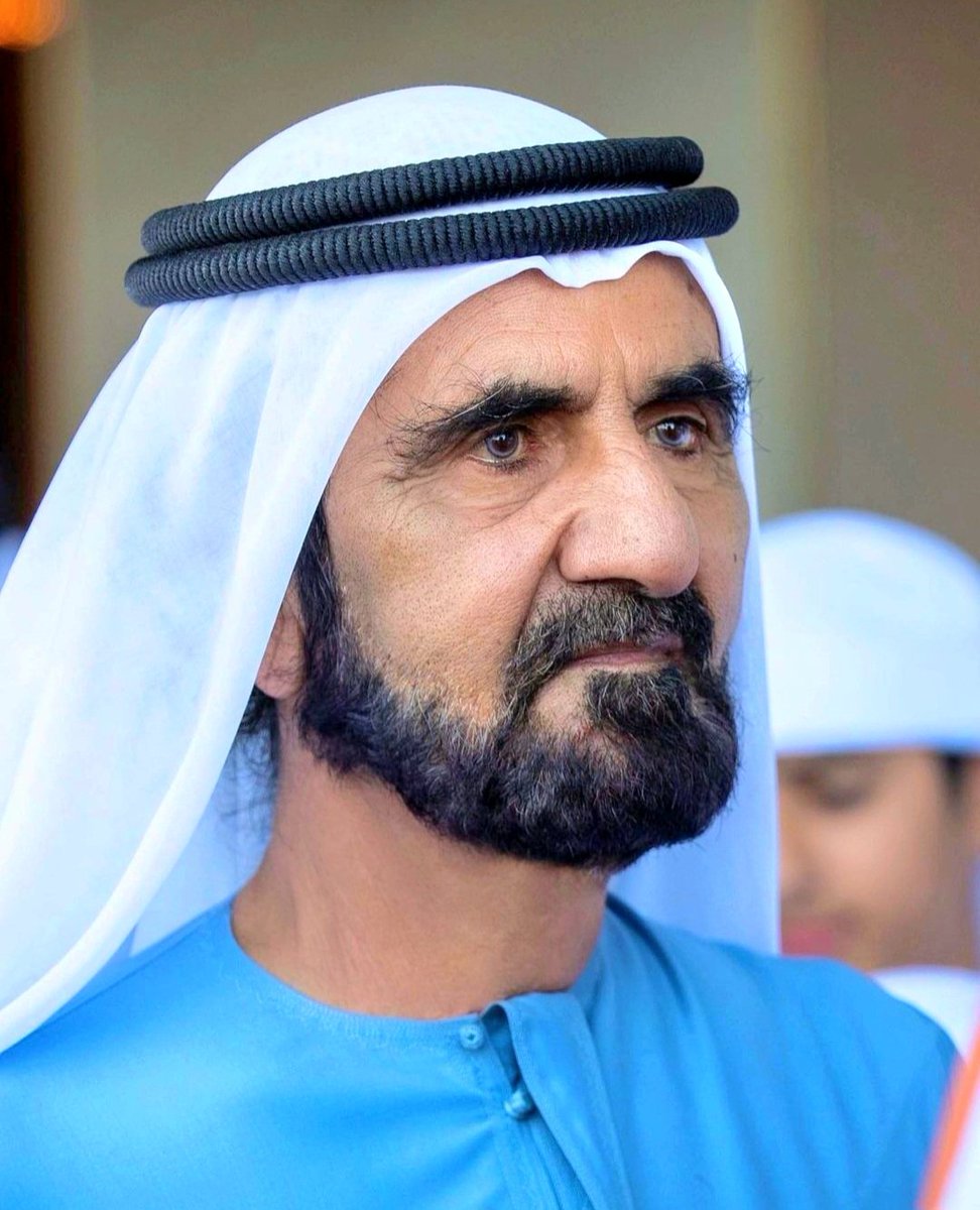 📌 القائد الإيجابي العظيم يحمل بداخله الخير للناس جميعأ ويعمل على تحقيق هذا الخير بأفضل الطرق 📌

#محمد_بن_راشد ✏️
#تأملات_في_السعادة_والايجابية ✏️