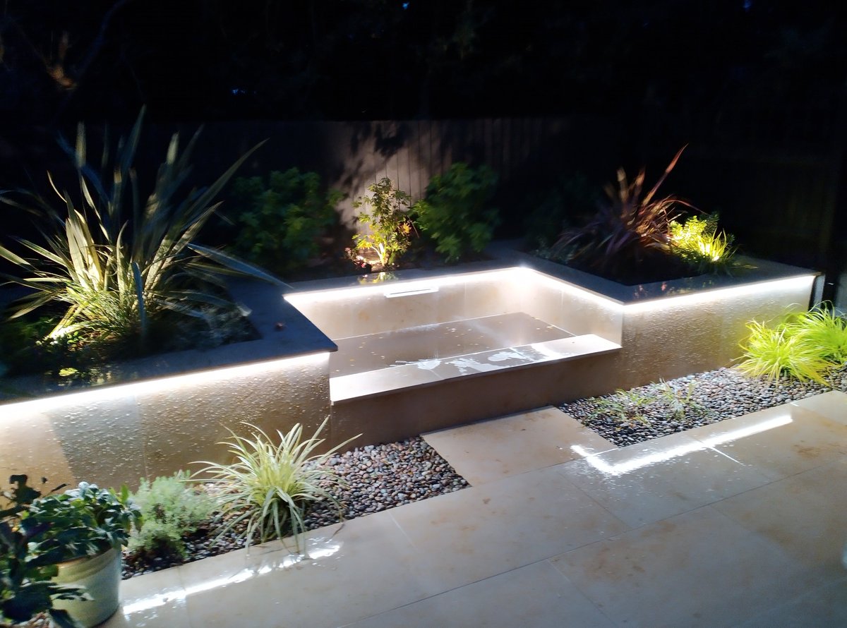 My advice to customers is to invest their money in quality products to achieve long lasting #gardendesign, such as this <a href="/_LONDONSTONE/">London Stone</a> Jura limestone. It looks as good in the day or night #landscaping #Nottingham