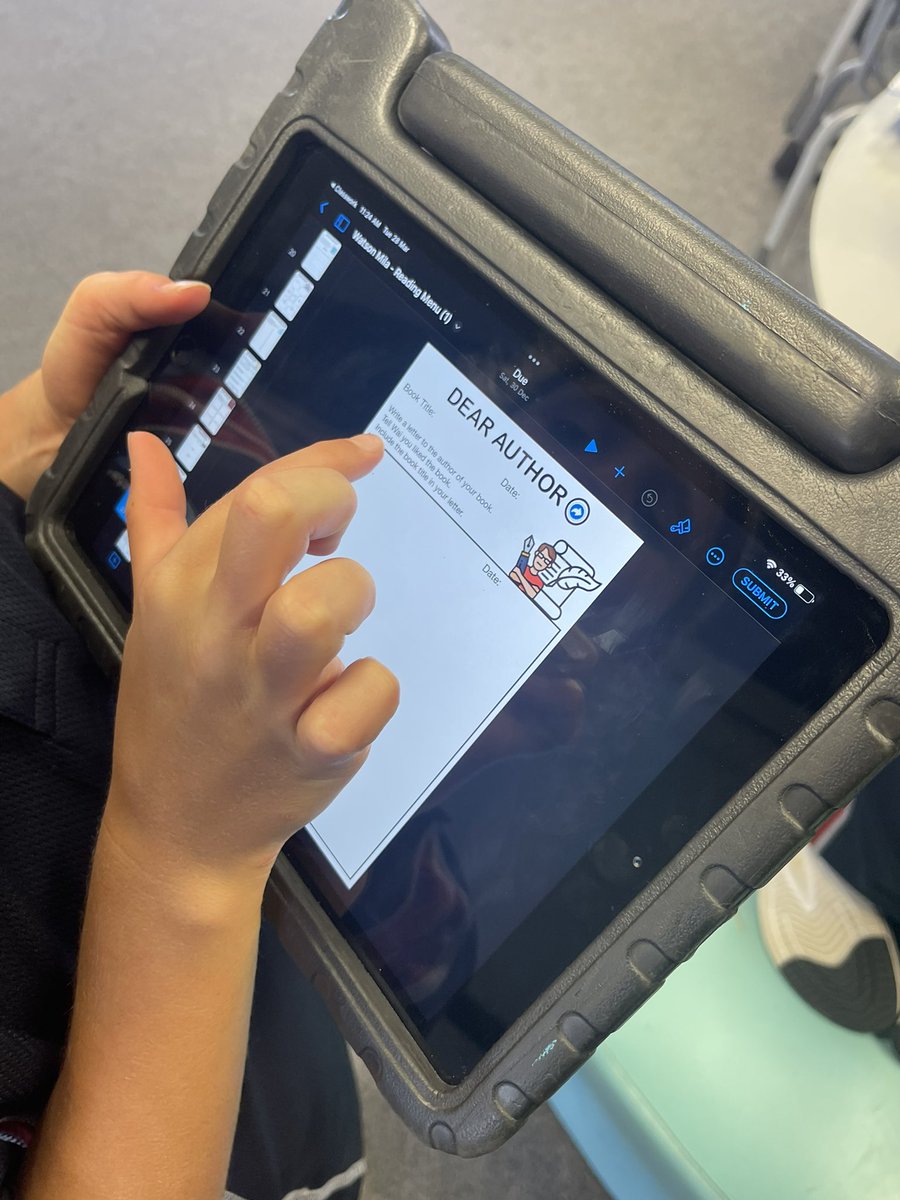 Our students enjoyed using <a href="/rdwilliams2/">Richard Williams  ADE</a> Reading Menu today. Lots of rich discussions about language features from within a book that is appropriate to their reading level. #ade2019 #everyonecancreate #Appleeduchat <a href="/AppleEdu/">Apple Education</a> <a href="/takpschool/">Te Ākau ki Pāpāmoa School</a> #keynote