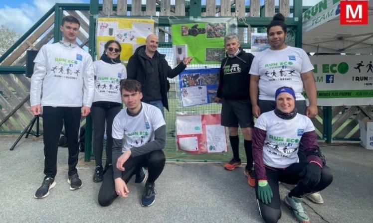 Longperrier ► [Vidéo] Run Eco Team : les écoliers ont créé une campagne d’affichage contre les déchets jetés par terre - magjournal77.fr/vie-locale/ite…
#Longperrier #RunEcoTeam #environnement #nettoyage #PatrickBusschaert @MairiedeLongperrier