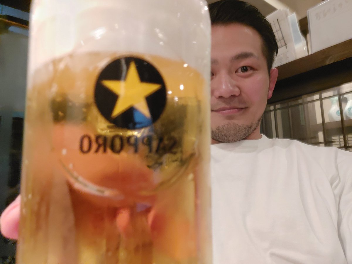 kanekyu0701's tweet photo. 昨日もたらふくビール飲みました。
#heavydrinker
#alcohol
#beer
#sapporo
#飲んべえ
#のんべえ
#お酒
#アルコール
#麦酒
#ビール
#生ビール
#生中
#マスターズドリーム
#サッポロ黒ラベル
#赤星
#インスタ映え
#グルメ https://t.co/Vw4ByErZgG