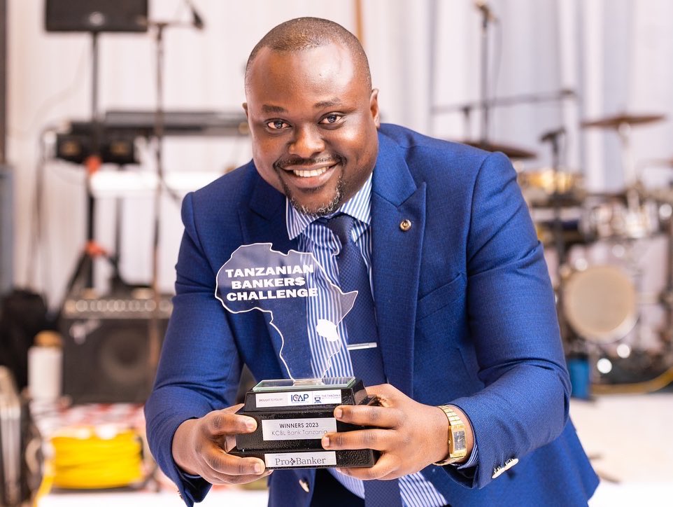 tiob_tanzania's tweet photo. The Wining Team🏆🏆 Tanzanian Bankers Challenge Winner 2023  - Kilimanjaro Corporate Bank Limited 
#battleforbanks
#bankerscompetition 
#becertified https://t.co/lHxTpVuNPa