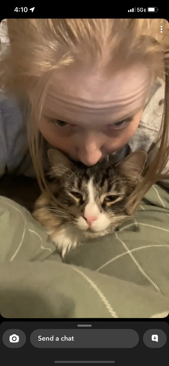 yeaclapp's tweet photo. I HOPE YOU HAD THE BEST BIRTHDAY EVER SARAH I LOVE YOU THE MOST ❤️❤️🥰💕💕🥰🥰🥰💯💯😳😳❤️ https://t.co/Ld97t2RWxR