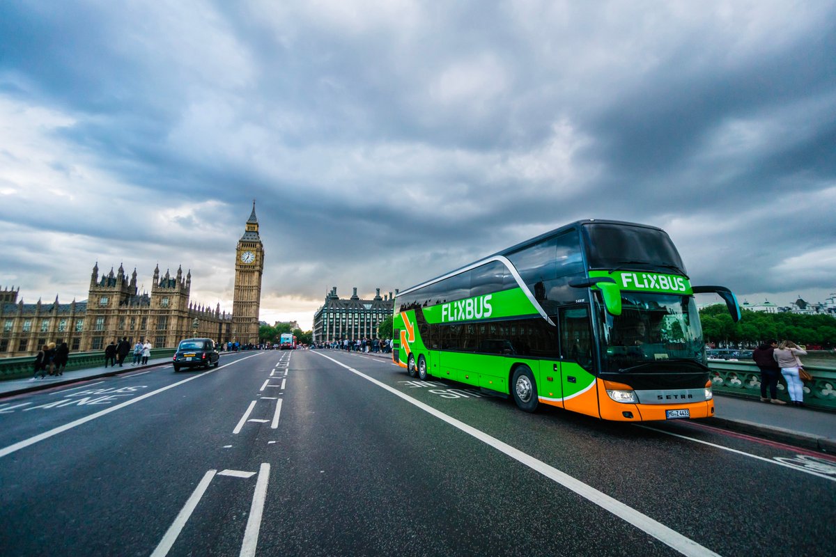 iwa__toooon's tweet photo. 「ヨーロッパ旅行したいけどお金がない」人にはヨーロッパの格安長距離バス『FlixBus』がオススメです🚌

☑︎ヨーロッパほぼ全域を移動できる
☑︎隣国なら飛行機より安い
☑︎無料Wi-Fiあり
☑︎充電あり
☑︎トイレあり
☑︎アプリから簡単予約

僕はこれでヨーロッパ13ヶ国を周遊できました🙌 https://t.co/k403mvGPPG