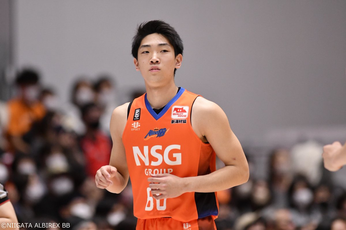 naxbb_rb's tweet photo. #武藤俊太朗 選手の「変顔&amp;キメ顔👌」チェキ2枚を1名様にプレゼント✨➴⡱

💌応募方法
①@naxbb_rbをフォロー
②このツイートをRT
③リプライで武藤選手への応援コメントを送ってください💁‍♂️
📅締切：〜3/30(木)23:59 https://t.co/0vtMaTyHnW