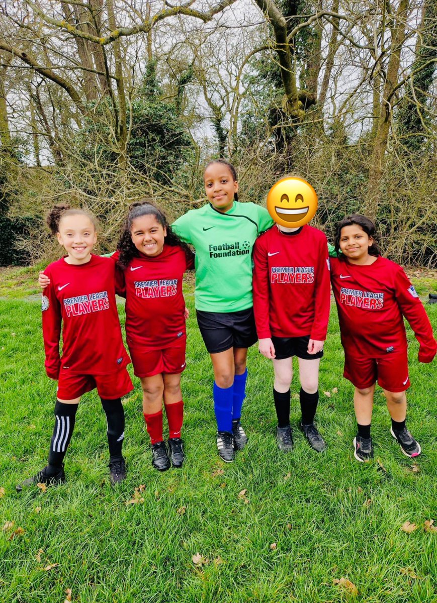 BrocksHill's tweet photo. Girls Football Success!
Brocks Hill win 3-1 in the first round of the Girls Football League @lslssp ! What amazing skill, reciprocity and leadership was shown by all! #girlsfootball #LSLSSP https://t.co/Wob0qkO4vn