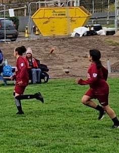 BrocksHill's tweet photo. Girls Football Success!
Brocks Hill win 3-1 in the first round of the Girls Football League @lslssp ! What amazing skill, reciprocity and leadership was shown by all! #girlsfootball #LSLSSP https://t.co/Wob0qkO4vn