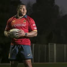 Titi Futeu, el jugador camerunés que se ha jugado su medio de vida por defender al #XVdelLeon.
Es INCOMPRENSIBLE que este jugador no haya recibido la carta de naturalización de forma extraordinaria.
Se lo merece por su compromiso con España.