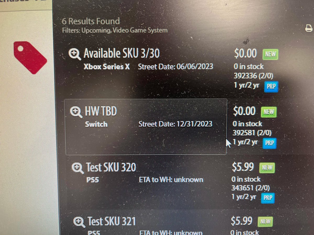 Rotondo's tweet photo. Everyone's excited about the leaked Zelda OLED switch sku at gamestop and they're just ignoring the poor special edition diablo xbox series x bundle above it lol.

My source is an infamous super hacker. 

#zelda #TearsoftheKingdom #DiabloIV https://t.co/gz93XeX18s