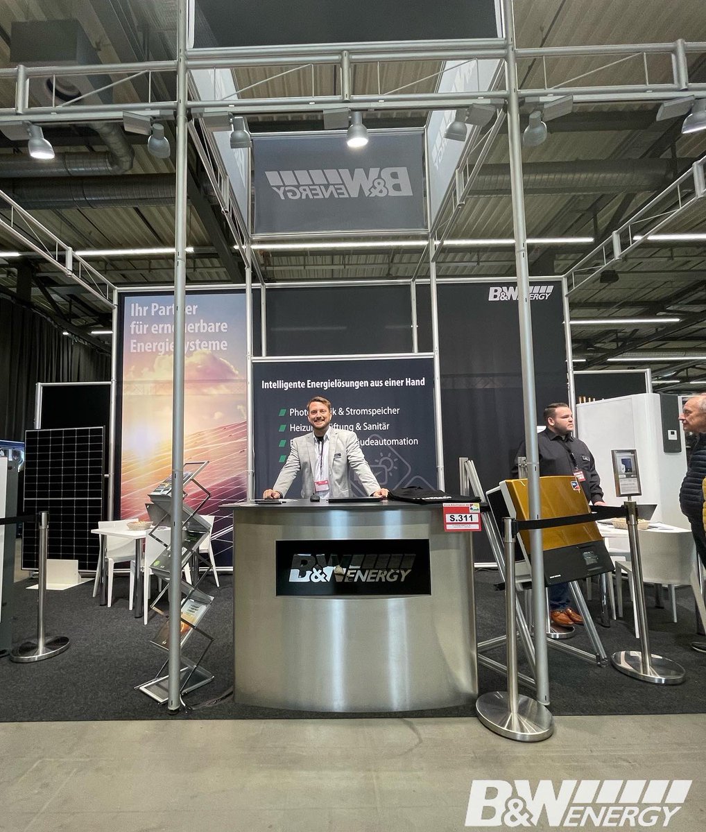 BW_Energy_'s tweet photo. Ein erfolgreiches Messewochenende in Münster liegt hinter uns! 🥳😄

Vielen Dank für die interessanten Gespräche und zahlreichen Besuche! 😊

#baumesse #münster #photovoltaik #bwenergy #energy #energie #borken #kreisborken #heiden #messe https://t.co/fIZeOKj9TQ