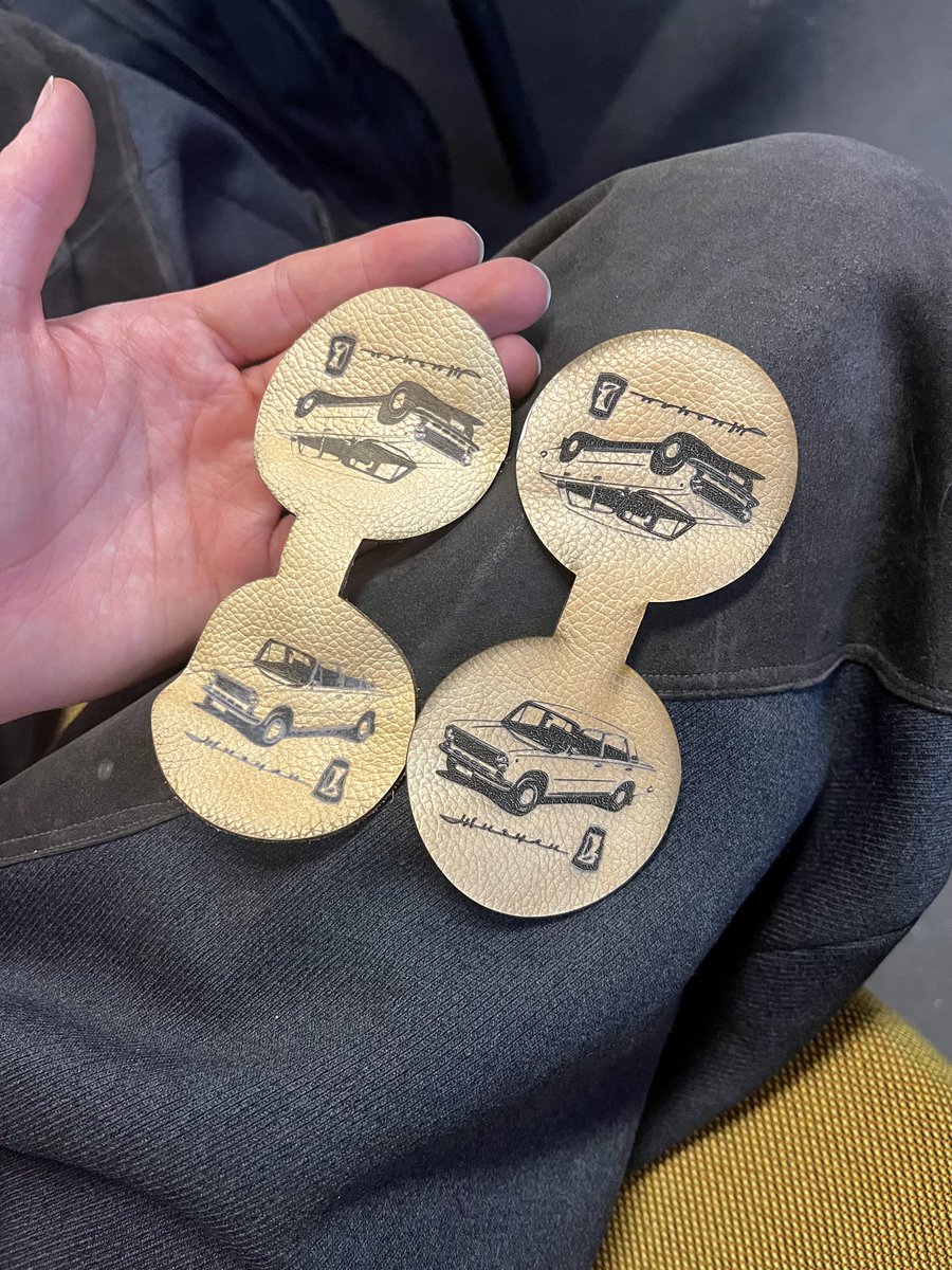 Make4Change's tweet photo. @Make4Change  got back to #digitalfabrication with Haukipudas crew, Nuorten työpajat Oulu. This time we learned about #lasercutting ! We ended up with beautiful lanterns and boxes, and also saw a very cool experiment with leather. Thanks to all participants and see you again!🤩 https://t.co/K7r0NMR3Mw