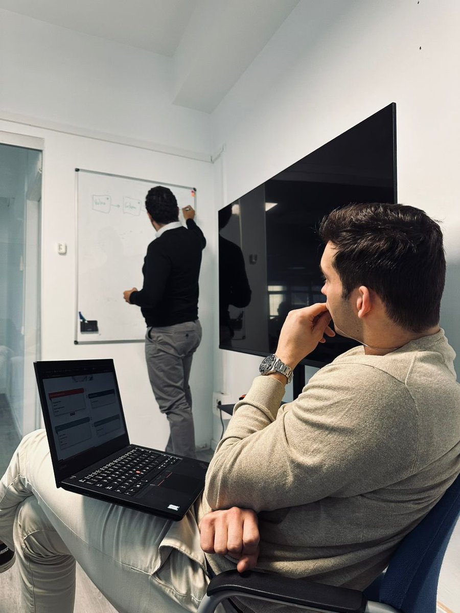 MasverseHub's tweet image. Masverse CTO and r&d team have just wrapped up an exciting meeting with the Barcelona blockchain tech team! It's inspiring to see such innovative Web3 use cases and ideas being developed here in Spain.  #Blockchain #BarcelonaTech