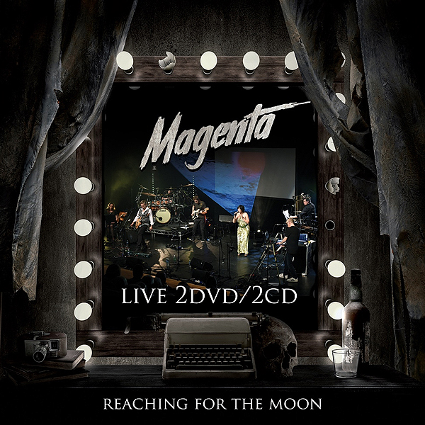 BuiltByFrance's tweet photo. Il reste en stock à la boutique quelques ex. du nouveau live 2DVD+2CD de MAGENTA "Reaching For The Moon" https://t.co/fSnWjZG3ID Bande annonce https://t.co/NwV6NBNXNK
#magenta #reachingforthemoon #christinabooth #robreed #chrisfry #dannelson #jiffygriffiths #musique #music #rock https://t.co/eTkdfBcHfE