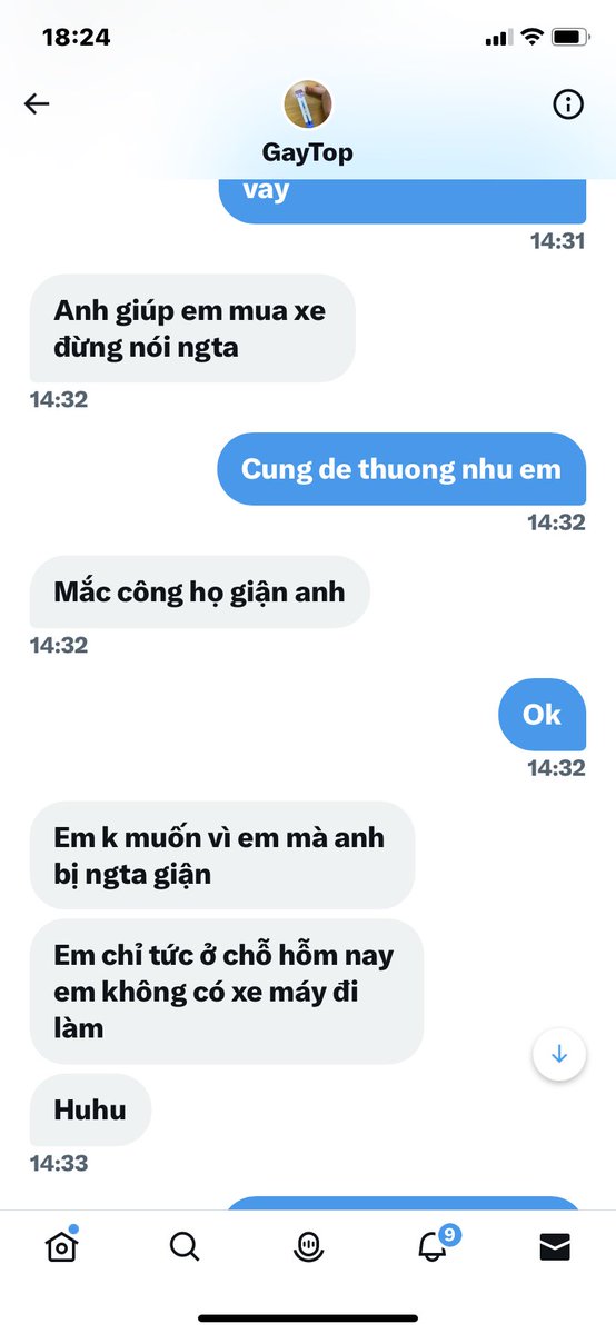 Bj4Gay's tweet photo. Con cho ke mat duoi nay 50 tr mua se nua ke lua tui ve phu yen mua se cho ba ke nay dung ten dun ke gat tui ba no tu do gio chua duoc dung ten xe cho nen tui dua thang tay no 50 tr ve phu yen mua se https://t.co/5pk04R9B4C
