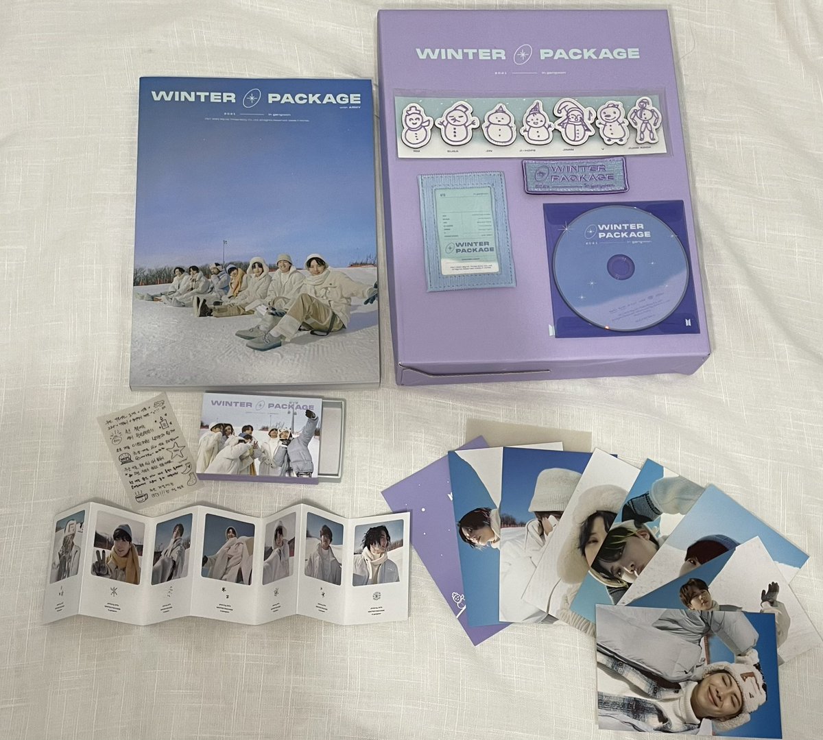 happybuynsell's tweet photo. wts lfb ph

bts unsealed incomplete winter package
- 1350 + sf
- all are in good condition except photobook (slightly damaged)
- no to sensitive buyer
- no to rush shipment

mod: j&amp;t / lbc only
mop: gcash only

t: rm namjoon jin suga yoongi jhope jimin v taehyung jk jungkook https://t.co/4bIAcEn9tX