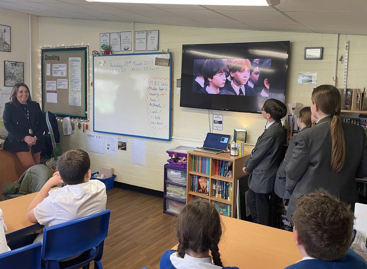 ValewoodPrimary's tweet photo. When your last year’s Team 6 ⭐️s come back to school as @ChesterfieldHi Team 7s and give a presentation on #TransitionToHighSchool to our current Team 6 super buddies. Wow! Look how they turned out- smarty pants in blazers and smiles all-round. Thank you Mrs Allen and Team 7s! ⭐️ https://t.co/Lrjls4XG55
