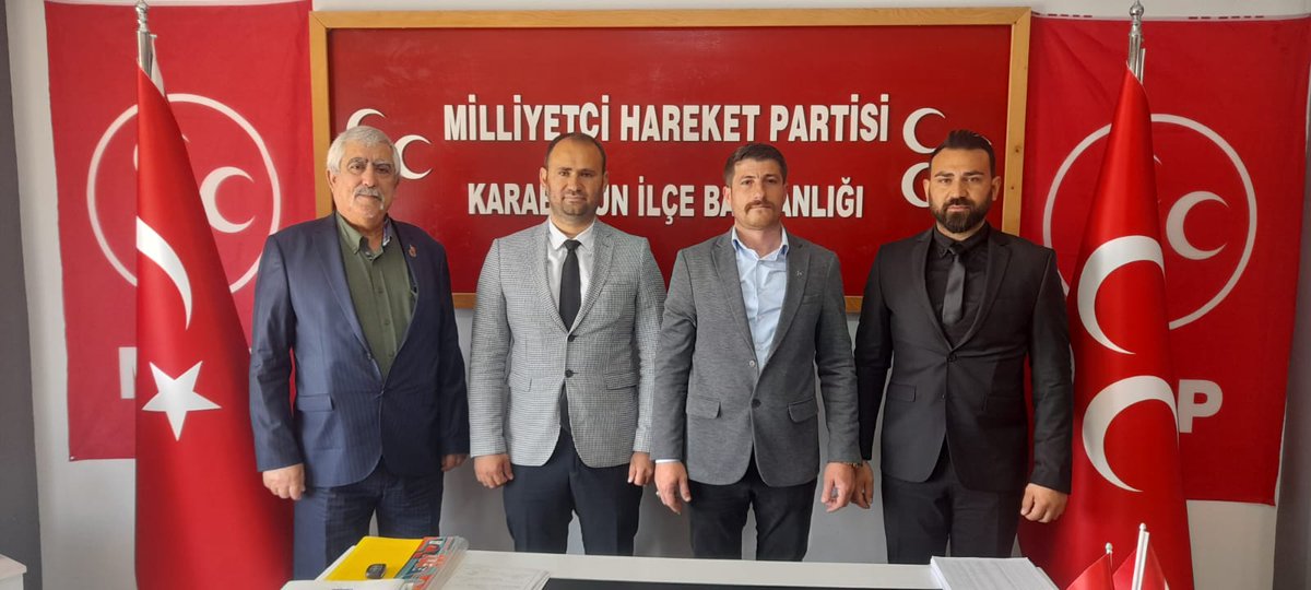MHP İzmir 1. Bölge Milletvekili Aday Adayımız Tayfun Madan-oğlu  ile  İlçe Binamızda Teskilat Mensuplarımızla Bir Araya Geldik. Rabbim Çıkmış Olduğu Bu Kutsal Yolda Yar Ve Yardımcısı Olsun