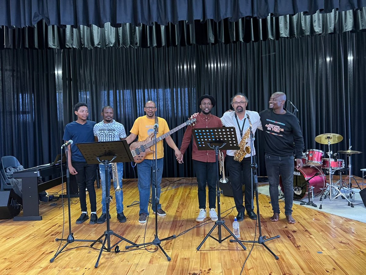 mlungisi gegana (@mlungisigegana) on Twitter photo 