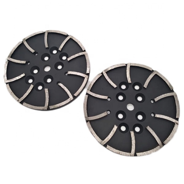 LiuOwne's tweet image. High Quality Multi-Segments Rigid Sharp  Cup Grinding Wheel For Concrete Surface      
✅Used for Blastrac machine
✅Grit：6#,16#,30#,60#,120#，400# 
✅High-quality products+Perfect after-sales service
wa.me/18060980805
#diamondgrindingwheel #diamondtools #diamondcupwheel