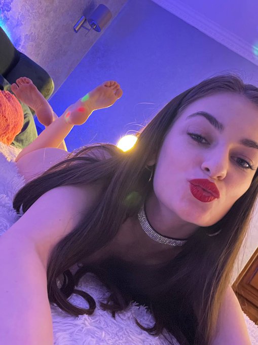 Hello my good ones! Kisses to all😚😚😚 #fun #kissinggirls #Lipstick #Bubbles #chat https://t.co/GJaTPU<a href="/tag/fun"class="tags">#fun</a><a href="/tag/kissinggirls"class="tags">#kissinggirls</a><a href="/tag/lipstick"class="tags"><span>#lipstick</span></a><a href="/tag/chat"class="tags"><span>#chat</span></a><a href="/tag/bubbles"class="tags"><span>#bubbles</span></a>
