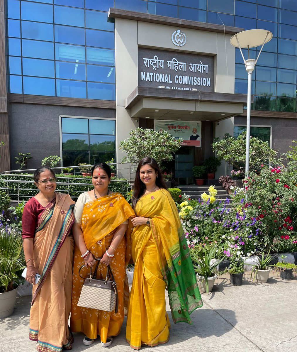 SanatanWomen's tweet photo. It was our utmost honour and pleasure to meet respected @sharmarekha ji and present 'Indian Thoughts on Feminism'- Sanatan Women's first book conceptualised and edited by our revered Guru @ShriguruPawanji. We are grateful to Mam for writing an inspirational message in this book that will surely motivate many women to concretely contribute for our Nation and Dharm.
@NCWIndia @narendramodi @rashtrapatibhvn @MinistryWCD