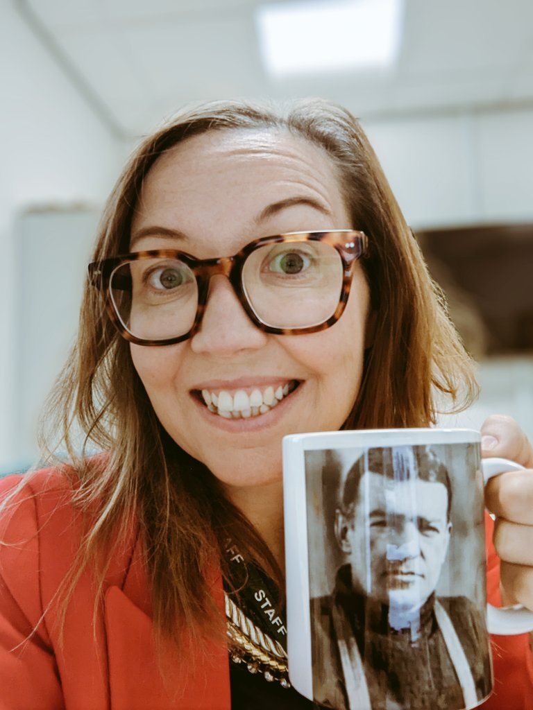 Ms_Burke_HOS's tweet photo. Second day back as Head of School post 6 months maternity leave. Got a new mug, a full diary and a positive outlook! https://t.co/sGf0n1M1i1