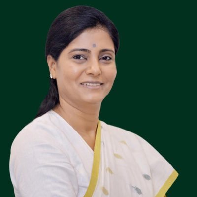 yadavvijay88's tweet photo. #69000_शिक्षकभर्ती_आरक्षण_चोरी पर मौन रहने वाले इन चार #ओबीसी नेताओं को ओबीसी के मुद्दे पर बोलने का कोई हक नहीं।
ये लीडर नहीं डीलर हैं।
@AnupriyaSPatel @swatantrabjp @mahamana4u @kpmaurya1 https://t.co/24yeKFdRX2