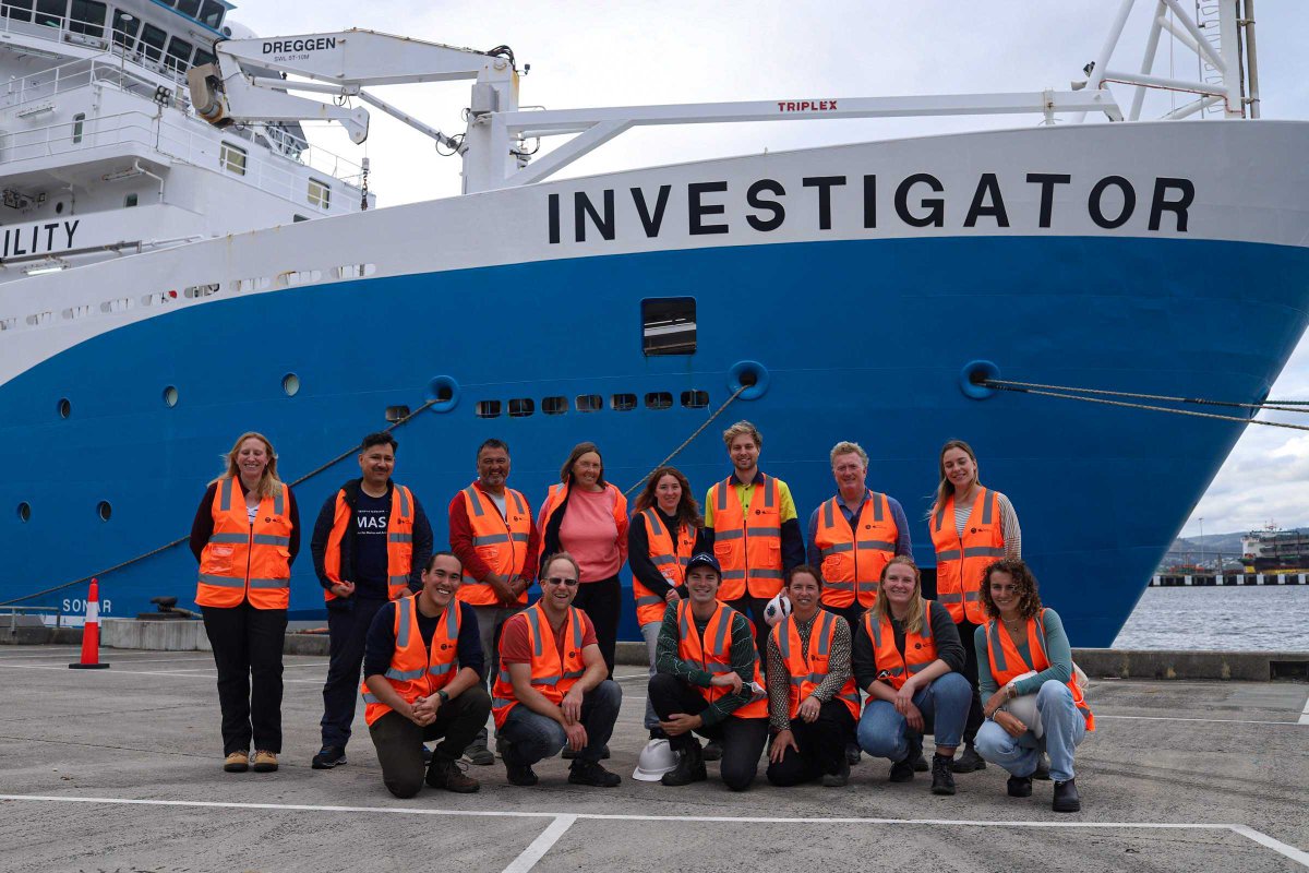 TULinvestigator's tweet photo. Hello👋 We are Tasmanian Underwater Landslide investigators, currently sailing onboard the @CSIRO Research Vessel #RVInvestigator 🚢 https://t.co/4pOEC5Nrmf