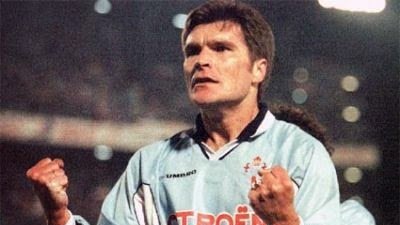 FutbolCarroza's tweet photo. 👤 Elige a tu extranjero favorito del Celta (AÑOS 90).

🇧🇷Fabiano
🇷🇸Zoran Maric
🇧🇦Juric
🇧🇦Gudelj
🇷🇸Ratkovic
🇭🇷Andrijasevic
🇦🇷Desio
🇫🇷Dutruel
🇧🇷Mazinho
🇷🇺Mostovoi
🇮🇱Revivo
🇷🇸Djorovic
🇷🇺Karpin
🇵🇹Cadete
🇫🇷Makelele
🇧🇬Penev
🇦🇷Cáceres
🇧🇷Giovanella
🇦🇷Gustavo López
🇿🇦McCarthy
⁉️Otro https://t.co/2WMOZ2Jwv7