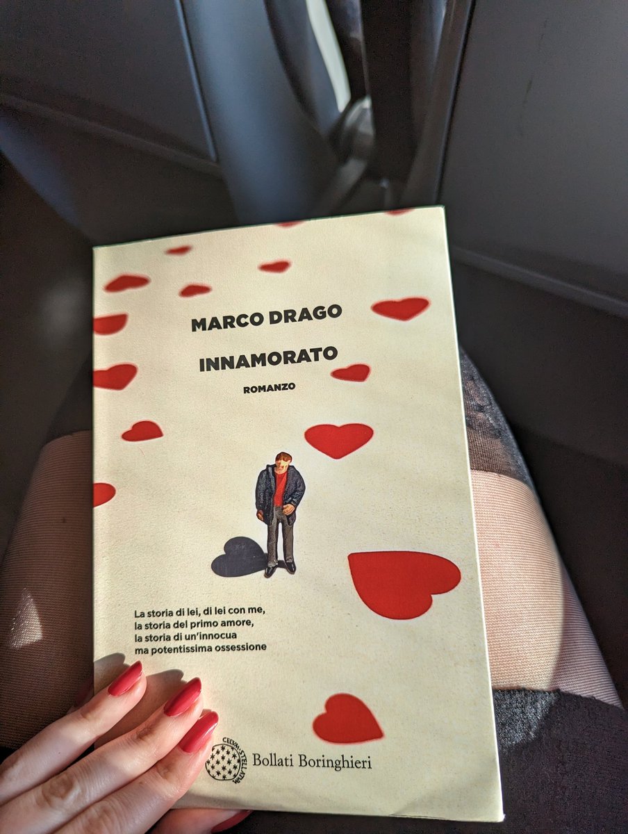 "lei c'è, ed è ancora lei, è proprio lei, la stessa persona, ma è come se fosse morta perché non posso sentirla, non posso scriverle, non posso fare niente, posso soltanto pensarla e pensarla e pensarla, immaginarla."
<a href="/BBEditore/">Bollati Boringhieri editore</a> <a href="/MarcoDragovic/">Marco Drago</a>