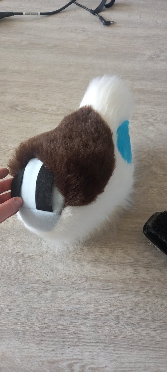 KaluFrostrhime's tweet photo. Finished nub tail for Mona the deer ^^ #deer #fursuittail #nubtail #furry #comission #fursuitmaker #apeworks https://t.co/0JhbPS6FoA