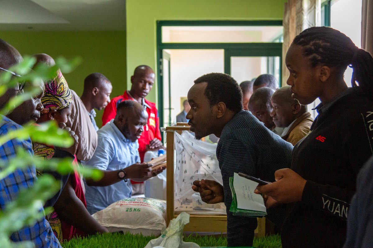 During the conference, customers engaged with agri-business suppliers and discussed challenges and ideas, including advocating for a subsidy on #regenerative agriculture products to mitigate rising transport costs.