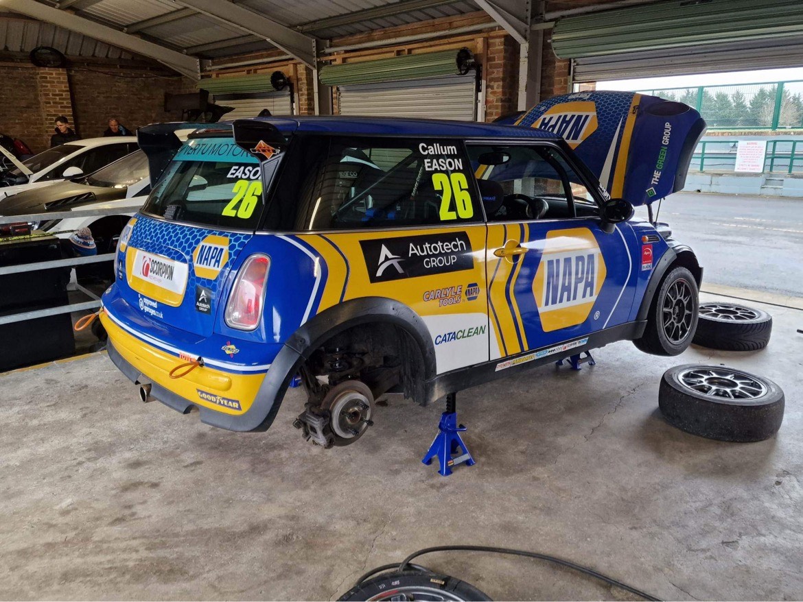 C_EasonRacing's tweet photo. Arrived at @Croft_Circuit. Myself, Cam Richardson and @PaulRivett22 ready to start a great day of consecutive testing 💙💛
Who's coming? 💙💛

@naparacinguk 
#NAPAracingUK #Napa #MINI #minichallengeuk #minifashionista #minicooper #Fast #fastcar #fastandfurious #racingcars https://t.co/sCAq3WfmgS