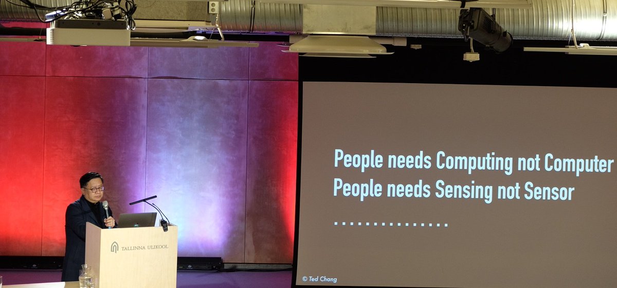 brrossi75's tweet photo. ACM/SIGAPP SAC'23 Ted Chang's keynote "Metaverse that Matters": integrating AI, Big Data, Cloud Computing, IoT, Edge Computing, 5G to build Digital Twins and Metaverse for real world problems #sac23 #acmsac https://t.co/uGFkxjHfuP