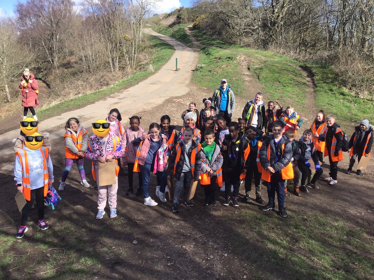 westheathprim's tweet photo. We had a lovely day at the Malvern Hills yesterday, with the children learning lots, having fun and demonstrating our school values. Well done #WHPSClass9. #WHPSValues #WHPSGeography https://t.co/k4h5ygw1m7