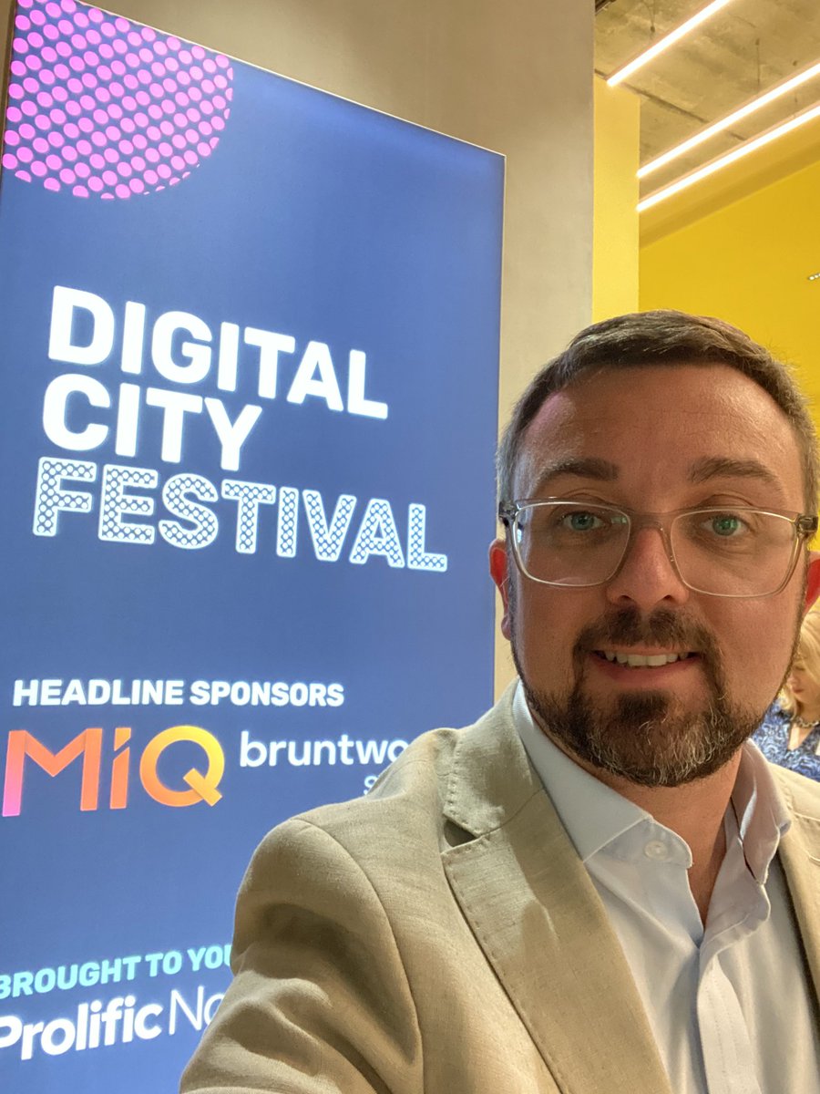MrMatt_Robinson's tweet photo. Looking forward to the Tech Debrief part of @DigitalCityFest in #Manchester today. A great line up of speakers for the debate and discussion. 

#DCF23 #BePartOfIt https://t.co/MnyvwP2lsa