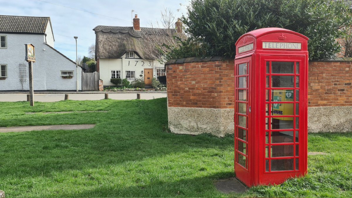 #TelephoneboxTuesday 

Thrussington