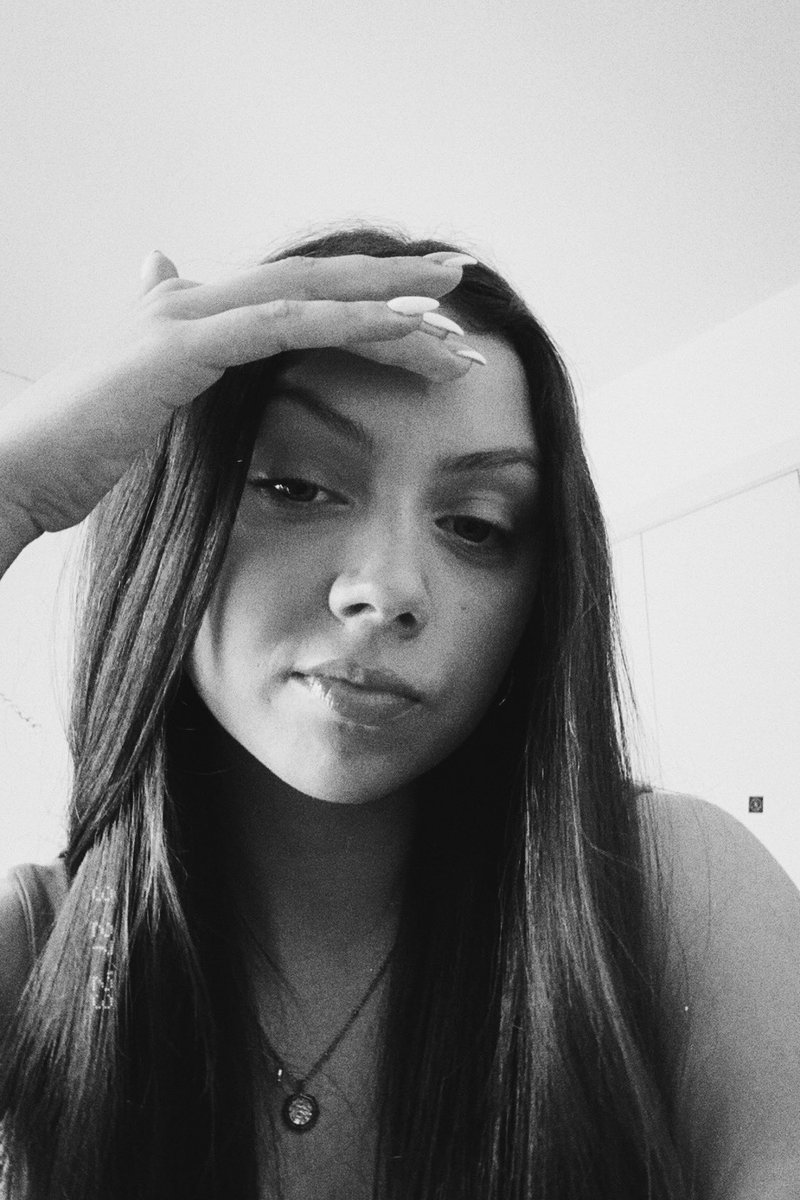💕👀