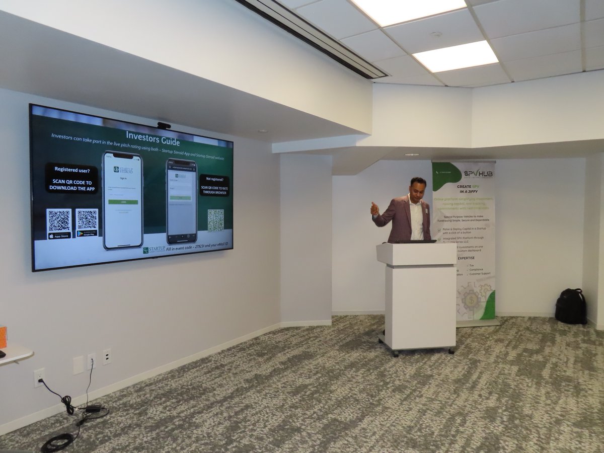 SGC_GameChanger's tweet image. Exciting news from Startup Game Changer! Our Pitch Event at Irvine Tech Week was a huge success, with over 20 promising startups pitching to experienced angel investors. Special thanks to our sponsor, Sunstone. Check out the photos! 

#StartupGameChanger #IrvineTechWeek #Sunstone