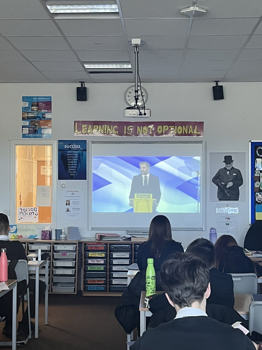 Miss Rapson tweet media