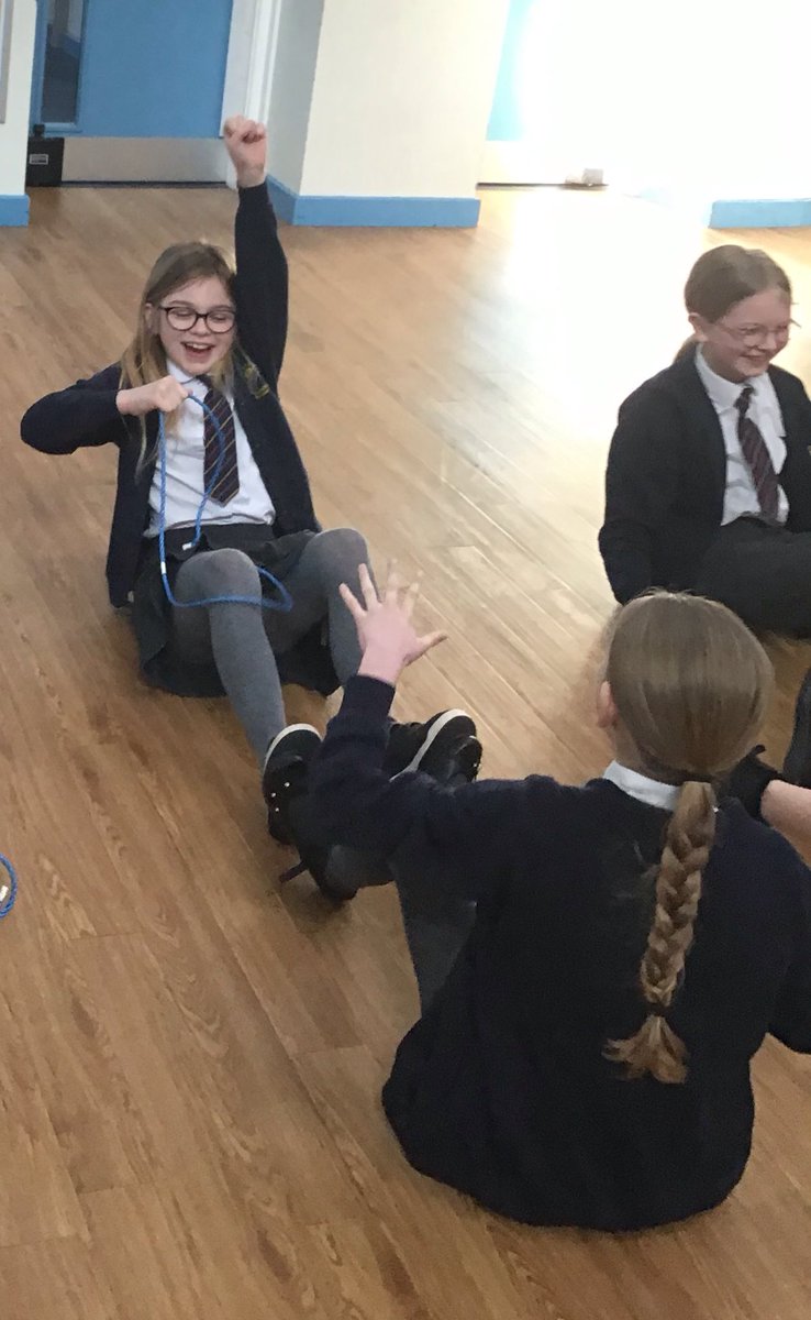 MRPAyear5a's tweet photo. We had a great day at our Viking and Saxons workshop! 😁 @MRPA_History https://t.co/fsWFiSlV8l