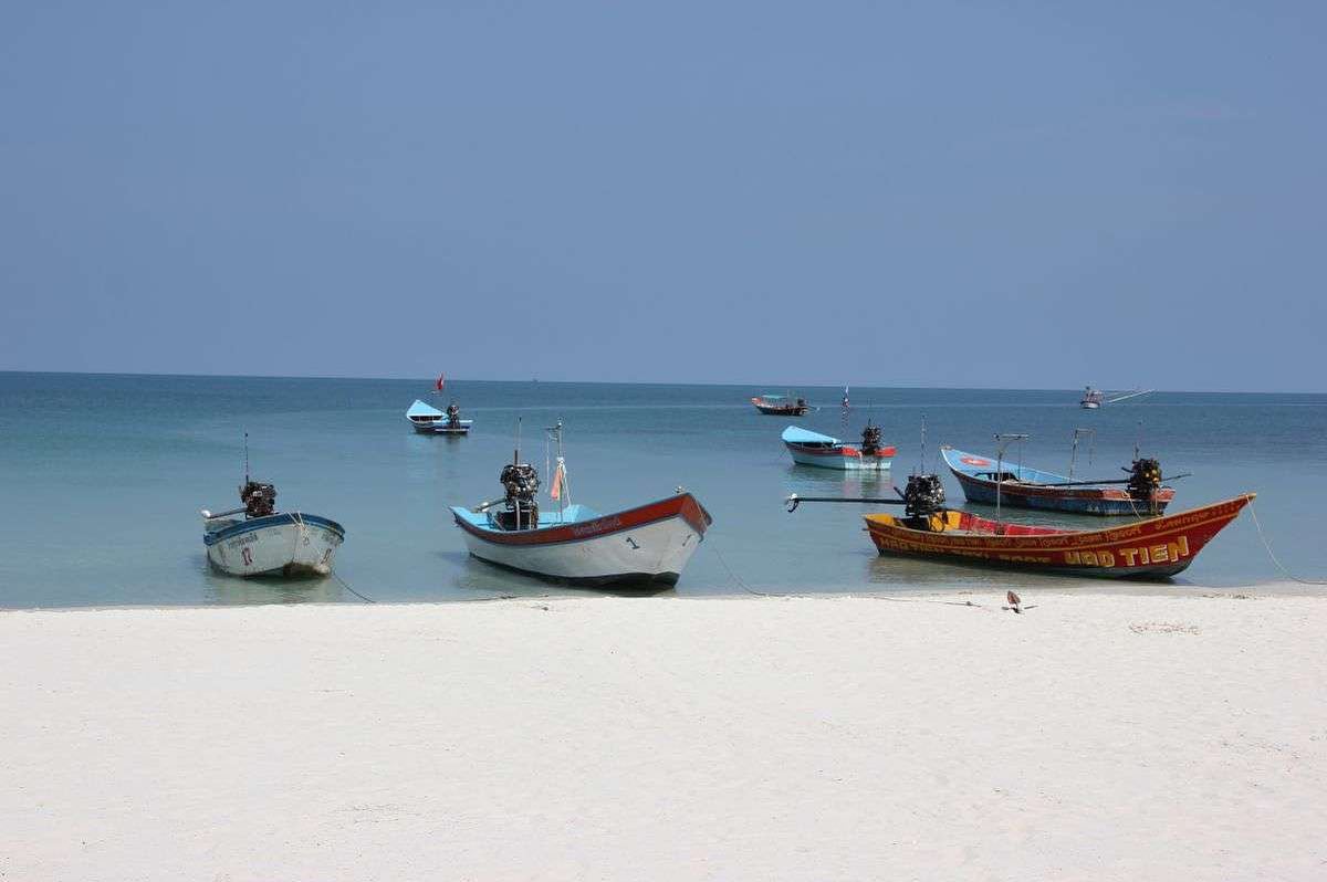 Cool_Beaches's tweet photo. Koh Phangan #Thailand beautiful beach https://t.co/HGJgrPt3QI