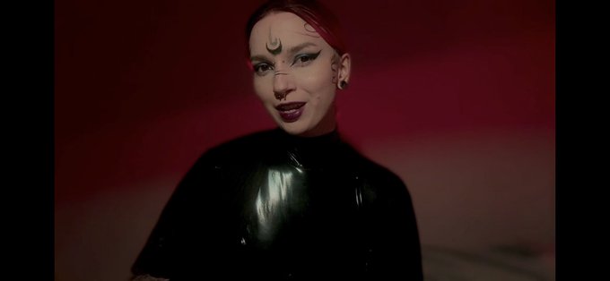 Just a small leak for you👀 editing my first video for #pornhub such an interesting experience! Also it<a href="/tag/femdom"class="tags"><span>#femdom</span></a><a href="/tag/pornhub"class="tags"><span>#pornhub</span></a><a href="/tag/mistress"class="tags"><span>#mistress</span></a><a href="/tag/findom"class="tags"><span>#findom</span></a><a href="/tag/brainwashing"class="tags"><span>#brainwashing</span></a>