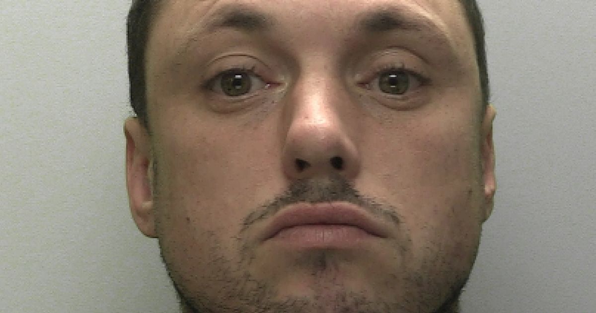 evil_fest's tweet photo. Arsonist killed ex's pet guinea pig in house blaze which caused £180k worth of damage https://t.co/UvA1tMP5xD https://t.co/difR91iJ2P