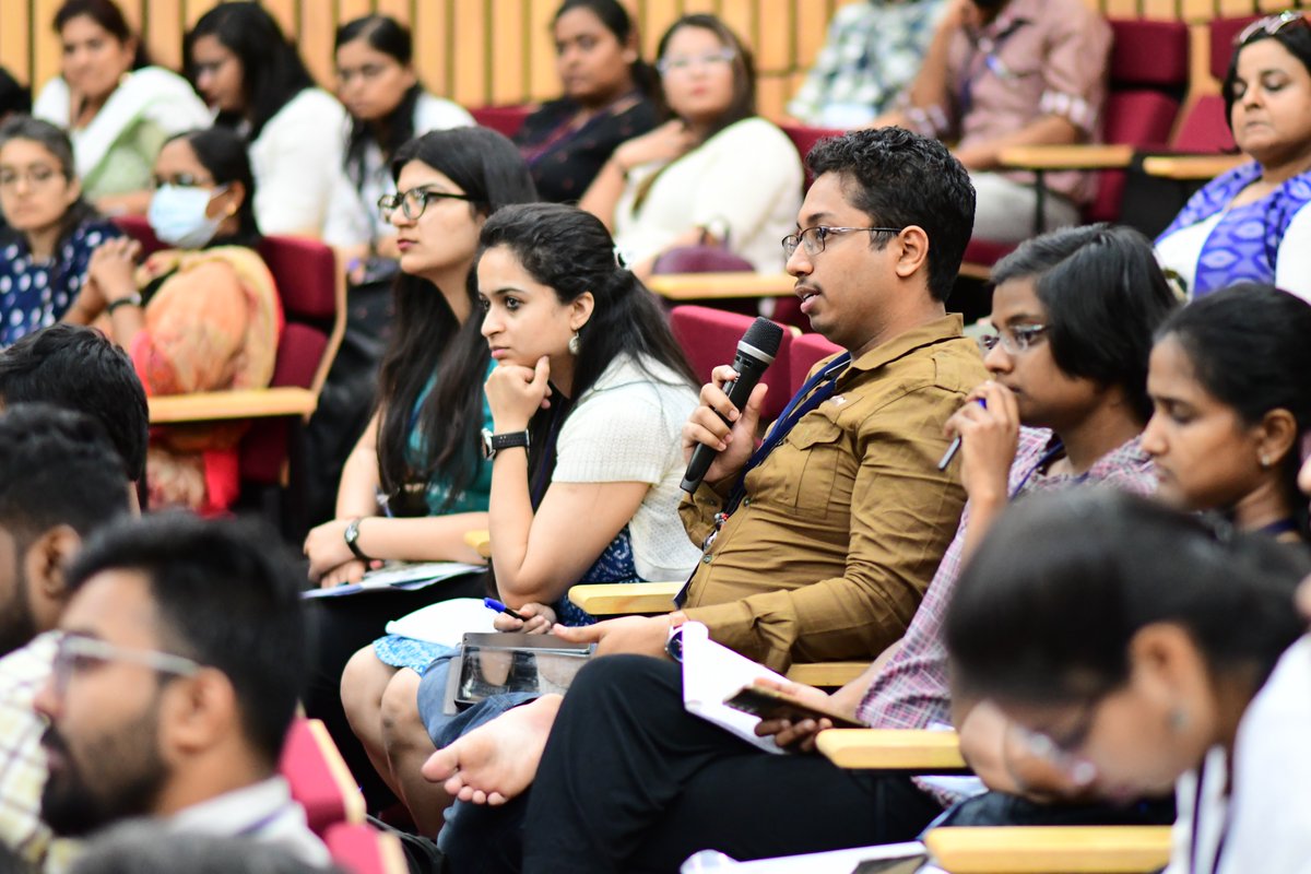 <a href="/NCBS_Bangalore/">National Centre for Biological Sciences</a> <a href="/DBT_inStem/">iBRIC-inStem</a> <a href="/BLiSC_India/">Bangalore Life Science Cluster (BLiSC)</a> <a href="/SimonsFdn/">Simons Foundation</a> <a href="/DAEIndia/">DAE India</a> <a href="/TIFRScience/">Tata Institute of Fundamental Research</a> <a href="/UW/">University of Washington</a> <a href="/UWproteindesign/">Institute for Protein Design</a> <a href="/IAScBng/">IASc, Bengaluru</a> <a href="/insa_academy/">Indian National Science Academy (INSA)</a> The fifth mini symposium of #IBS2023 deep-dived into "#Biomolecular #Processing &amp; #Dynamics".

Chaired by #MKMatthew, the session featured talks by:
- <a href="/ShovamayeeMaha/">Shovamayee Maharana</a> 
- <a href="/ShivVitthal/">Shivprasad Patil</a>
- <a href="/hofmann_hagen/">Hagen Hofmann 🎗️🇮🇱</a> 

#RNA #condensate #immune #AFM #protein #allostery #DNA #phenotype #switching