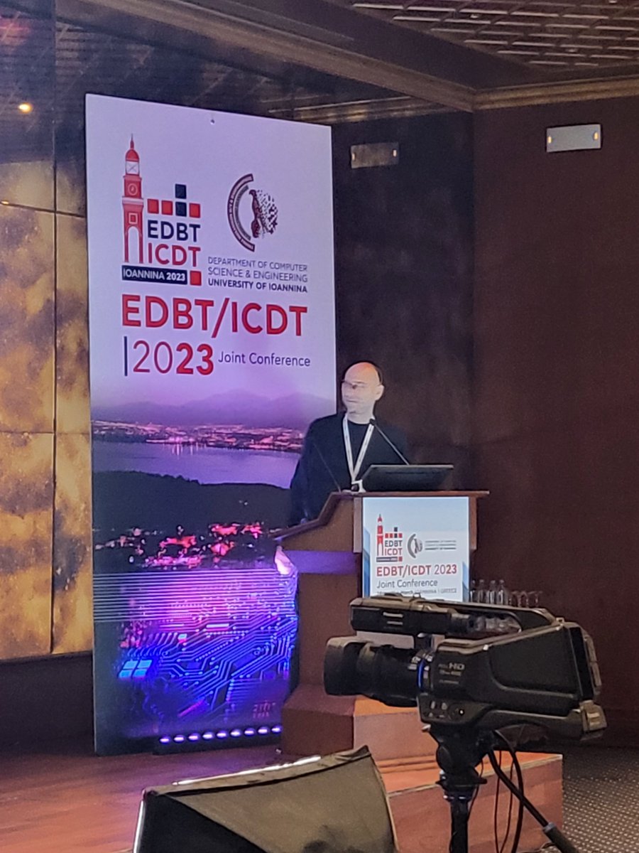 A warm welcome to all by the #EDBTICDT2023 General Chairs Nikos Mamoulis, Evaggelia Pitoura 
#Ioannina #universityofIoanina